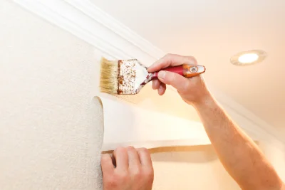 Pose de papier peint à Lanrivoaré — revêtements muraux et toiles de verre